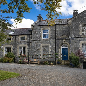 Outside of Cartref Bryn yr Eglwys