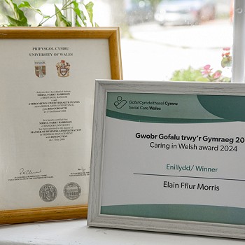 Certificates awarded to cartref bryn yr eglwys